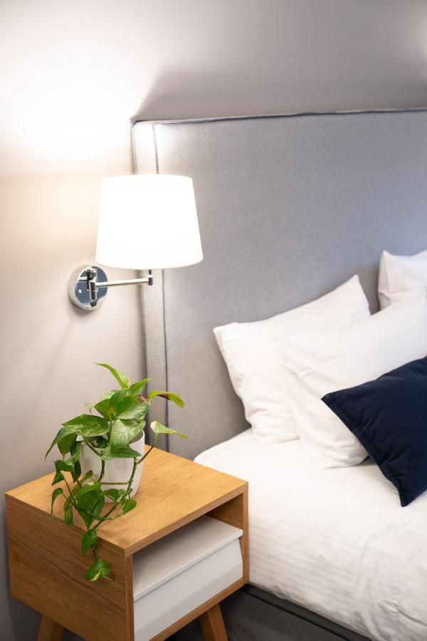 Chroma Fashion Rooms & Apartments Athens Ngoại thất bức ảnh